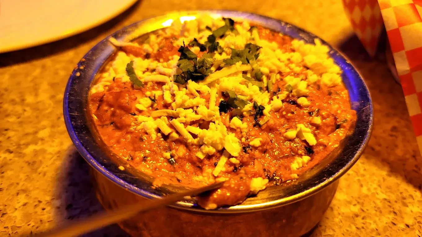 Samosa House signature dishes - Authentic Indian cuisine cooked with pure desi ghee in Calgary